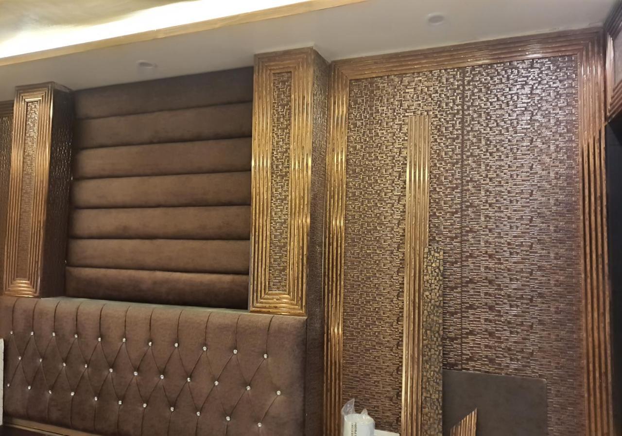 Divine Hotel & Banquet Hall Бхопал Экстерьер фото
